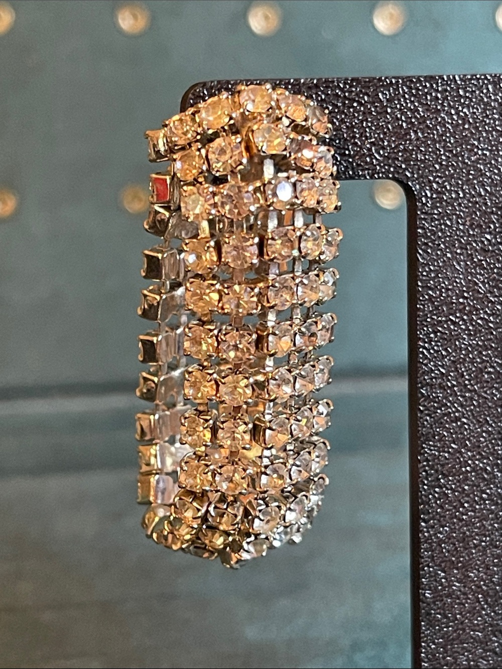 1960’s Prong-Set Rhinestone “Around the Lobe” Draped Effect Clip-On Earrings - Picture 3 of 10